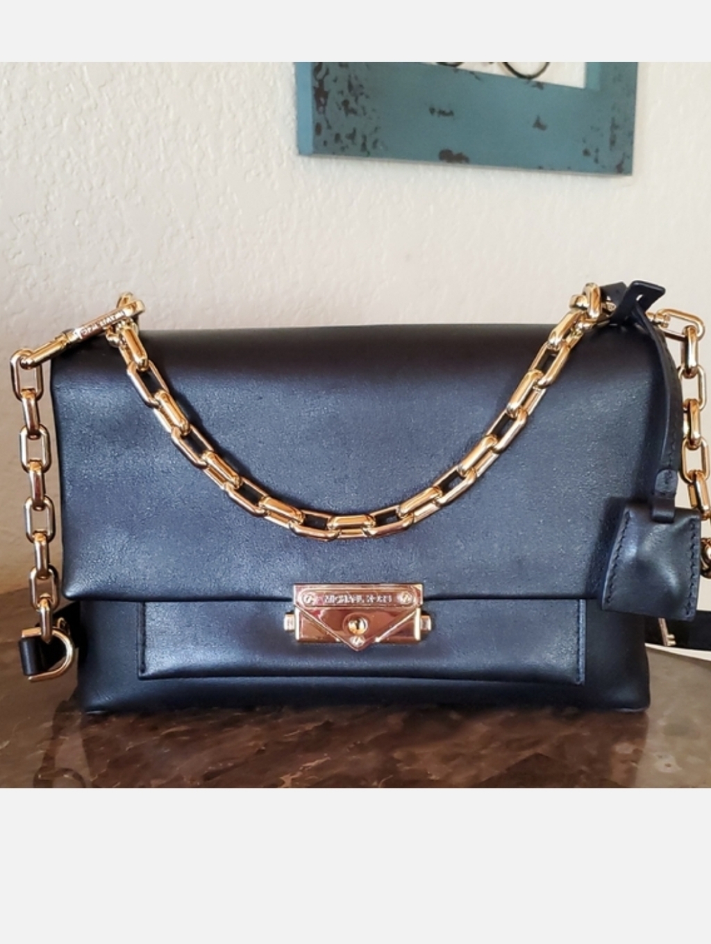 Like New Michael Kors Medium Cece Bah